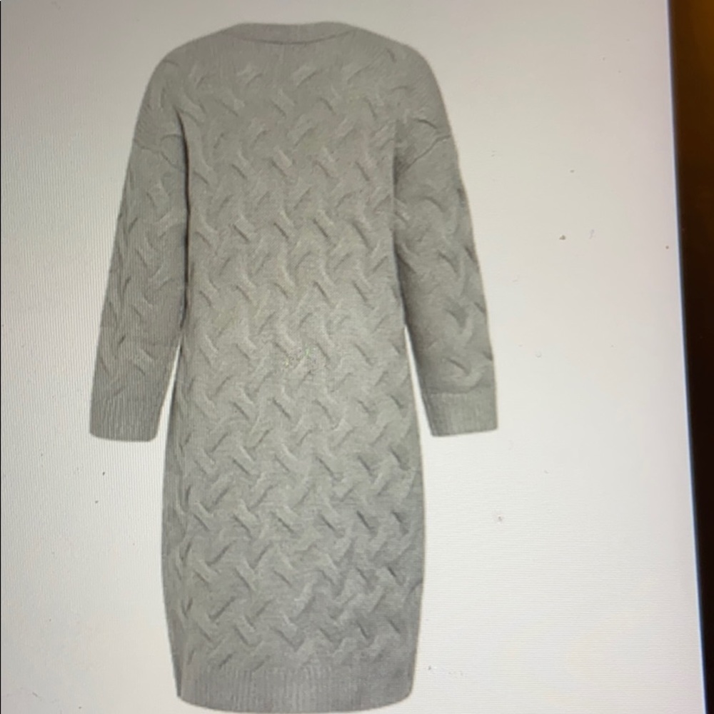 Winter cardigan size M . - Picture 8 of 8